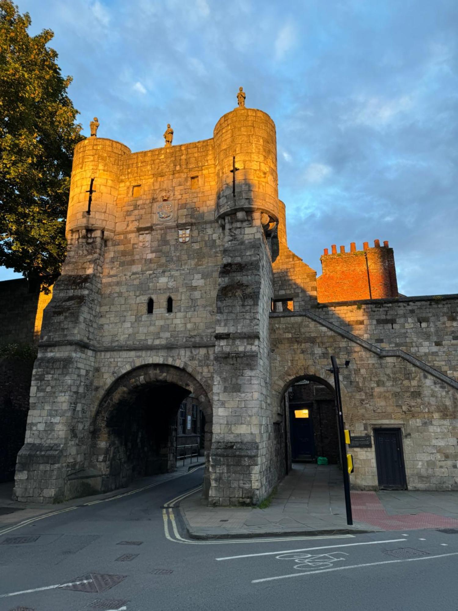 Apartmán Brand New Flat 5 With Free Parking And Fast Wifi York Exteriér fotografie